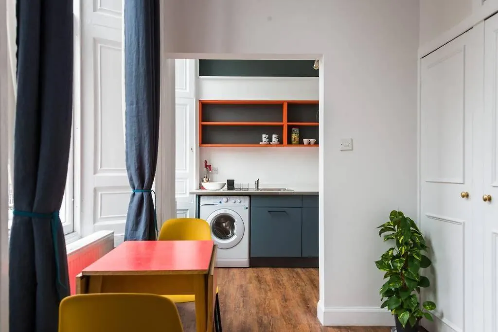 Newly Refurbished City Centre Chic Pad Edimburgo Apartamento