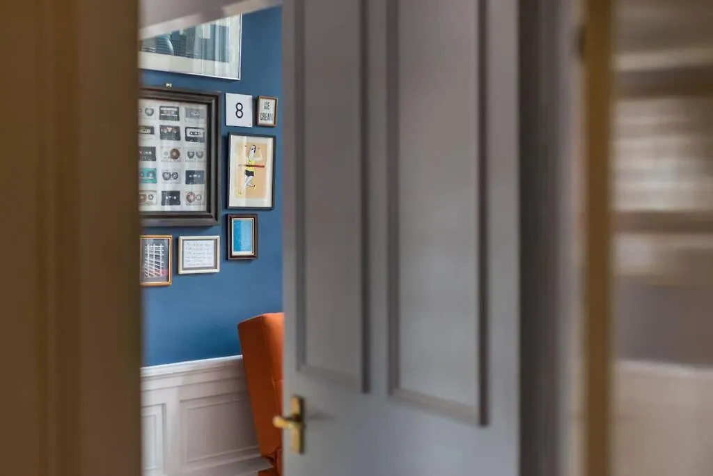 Newly Refurbished City Centre Chic Pad Edimburgo