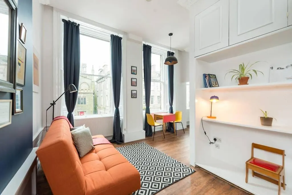 Newly Refurbished City Centre Chic Pad Edimburgo Reino Unido